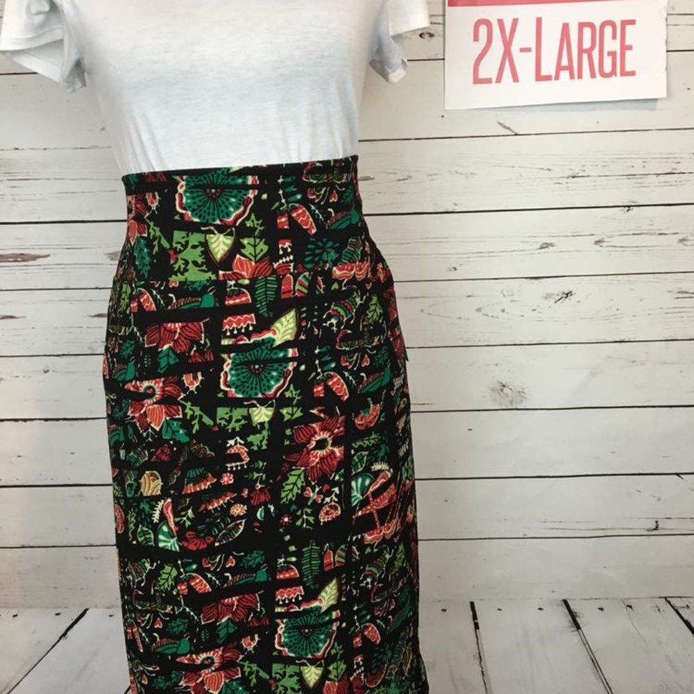 NWT LuLaRoe Cassie Skirt